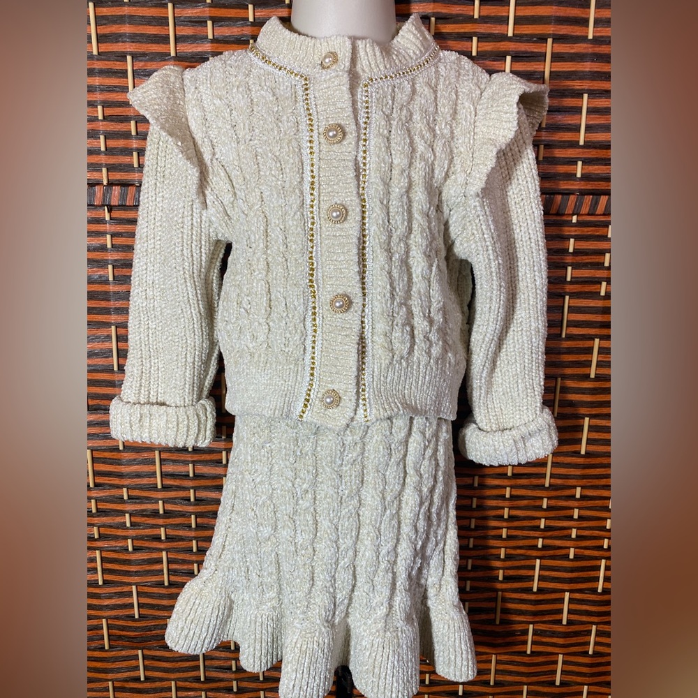 Badgley Mischka Girls 2-Piece Cable Knit Set Gold Thread Pearl Buttons Size 5